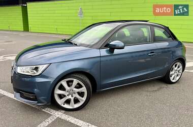 Хэтчбек Audi A1 2015 в 