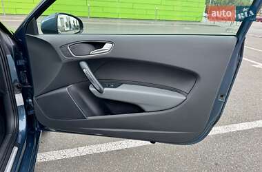 Хэтчбек Audi A1 2015 в 
