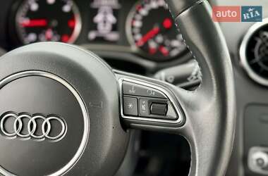 Хэтчбек Audi A1 2015 в 
