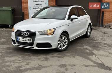 Хетчбек Audi A1 2012 в Дніпрі