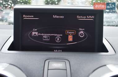 Хэтчбек Audi A1 2010 в 