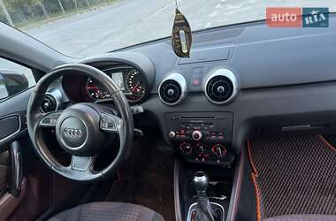Хэтчбек Audi A1 2012 в 