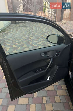 Хэтчбек Audi A1 2013 в 