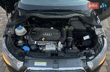 Хэтчбек Audi A1 2013 в 