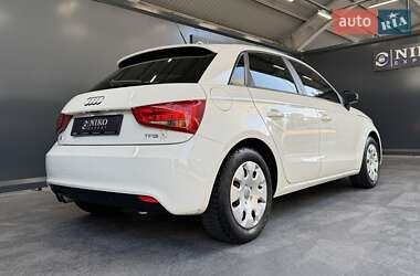 Хэтчбек Audi A1 2013 в 
