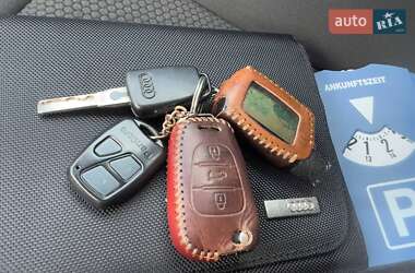 Хэтчбек Audi A1 2013 в 