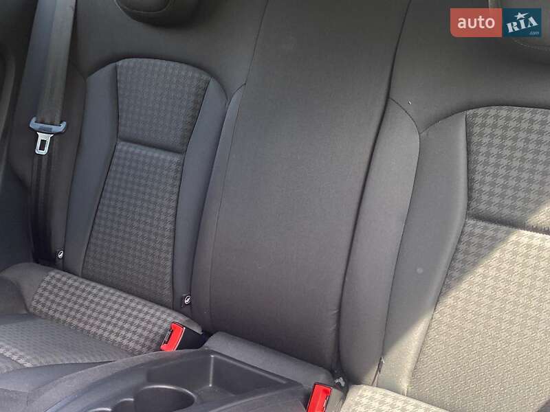 Хетчбек Audi A1 2012 в Львові фото 12 Хетчбек Audi A1 2012 в Львові