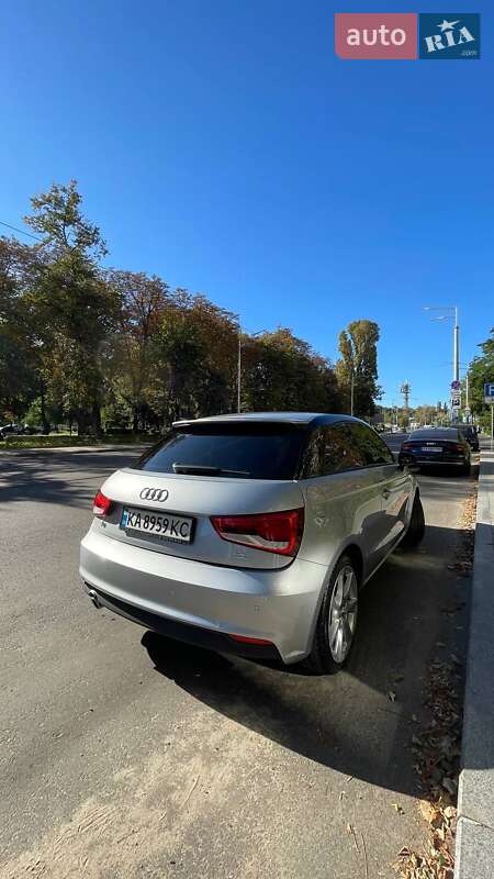 Хэтчбек Audi A1 2015 в Киеве фото 5 Хэтчбек Audi A1 2015 в Киеве