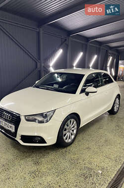 Хетчбек Audi A1 2011 в 