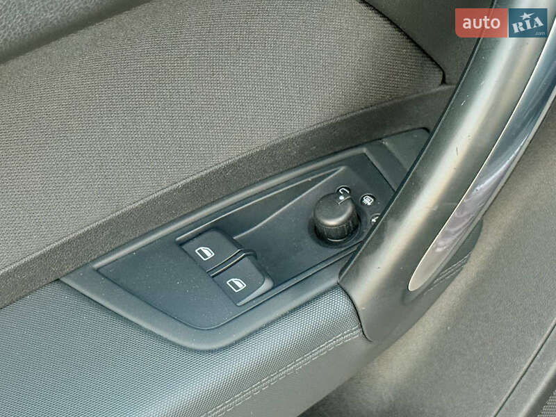 Хэтчбек Audi A1 2011 в Харькове