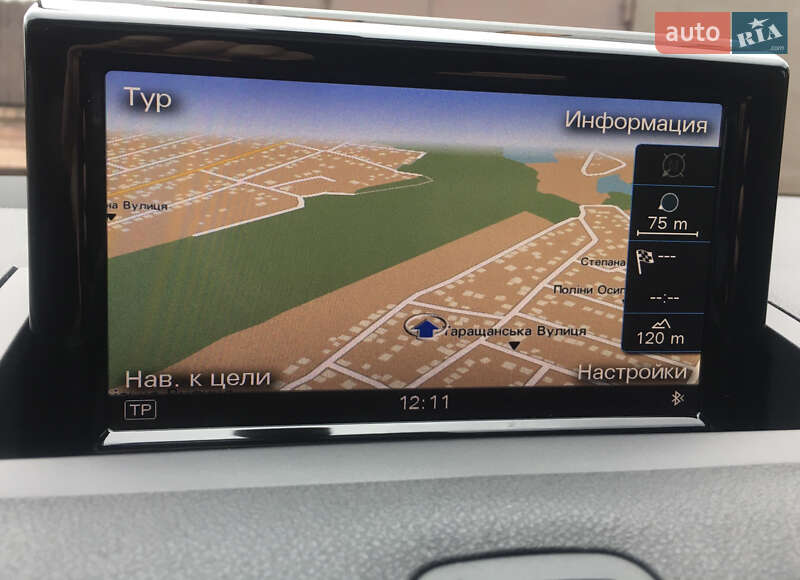 Хэтчбек Audi A1 2015 в Каменском
