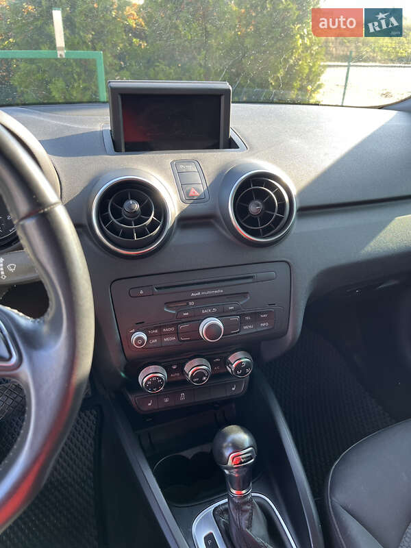 Хэтчбек Audi A1 2013 в Виннице