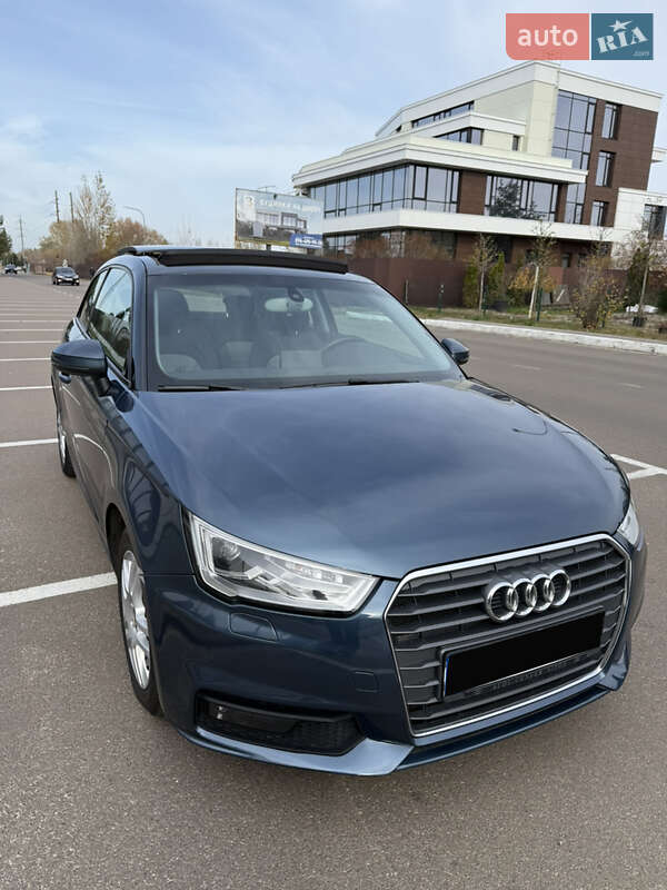 Хэтчбек Audi A1 2015 в Борисполе