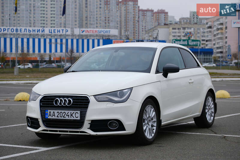Хетчбек Audi A1 2010 в Києві