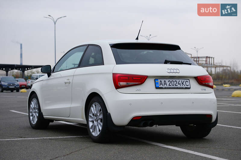 Хетчбек Audi A1 2010 в Києві
