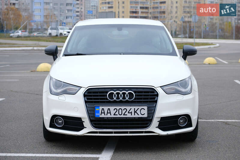 Хетчбек Audi A1 2010 в Києві