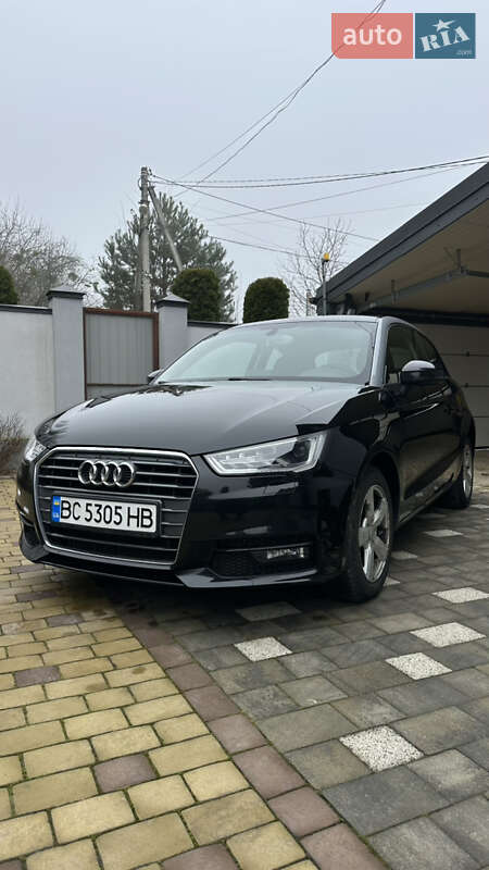 Хэтчбек Audi A1 2015 в Львове