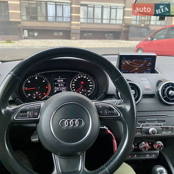Хэтчбек Audi A1 2015 в Чернигове