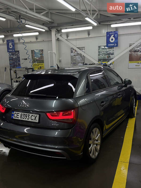 Хэтчбек Audi A1 2012 в Черновцах