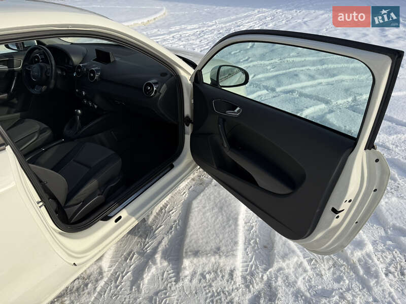 Хетчбек Audi A1 2010 в Харкові
