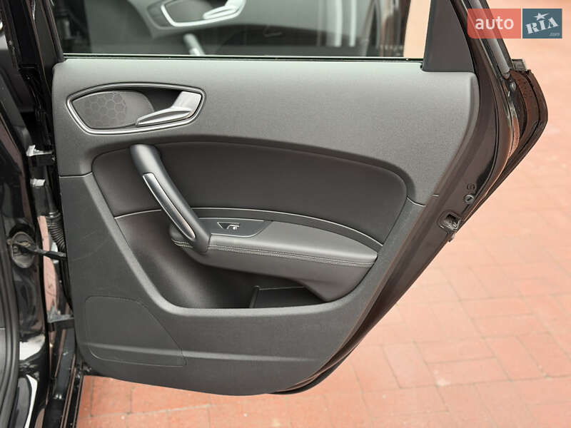 Хэтчбек Audi A1 2015 в Ровно