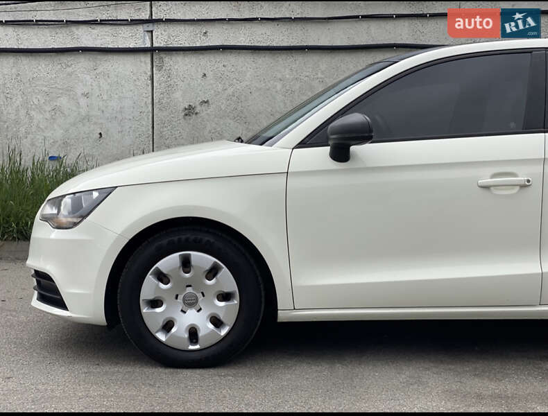 Хэтчбек Audi A1 2013 в Киеве фото 17 Хэтчбек Audi A1 2013 в Киеве