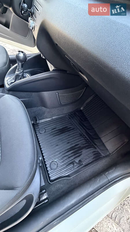 Хэтчбек Audi A1 2012 в Николаеве