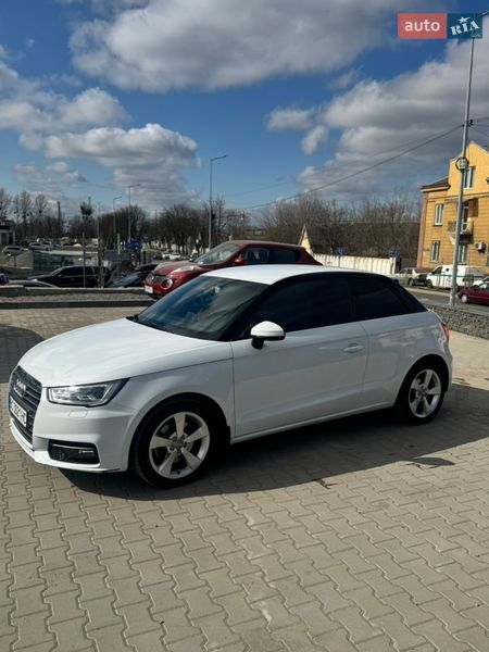 Хэтчбек Audi A1 2015 в Львове