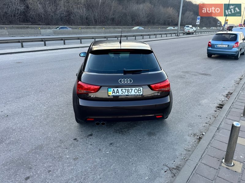 Хэтчбек Audi A1 2013 в Киеве