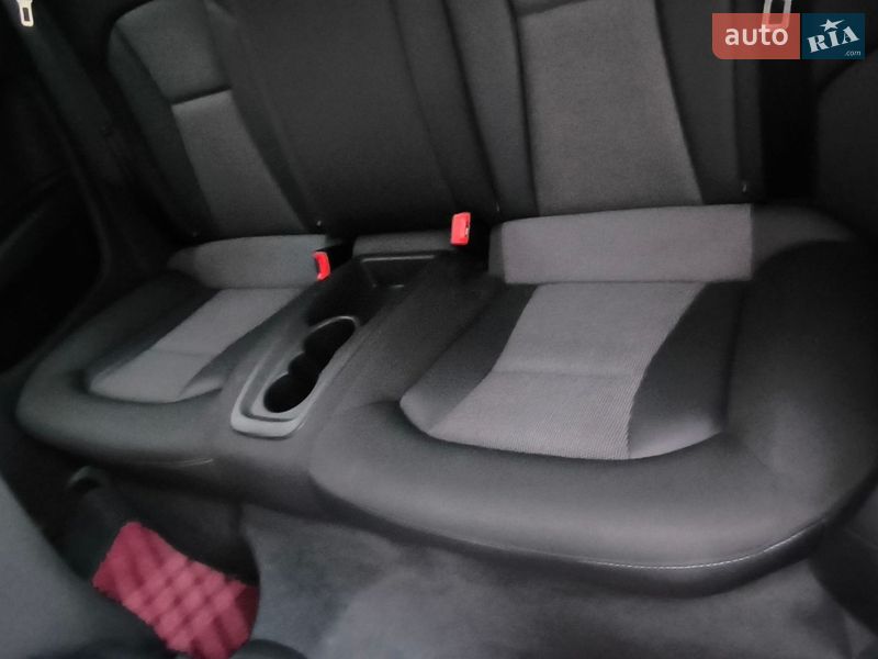 Хэтчбек Audi A1 2011 в Мукачево