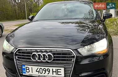 Хэтчбек Audi A1 2011 в Полтаве