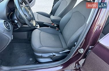 Хэтчбек Audi A1 2013 в Звягеле