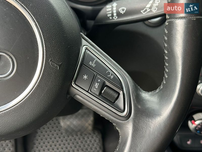 Хэтчбек Audi A1 2010 в Харькове
