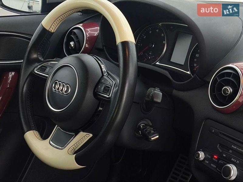 Хэтчбек Audi A1 2011 в Мукачево