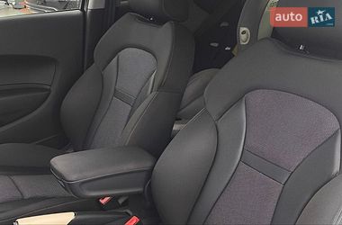Хэтчбек Audi A1 2011 в Мукачево