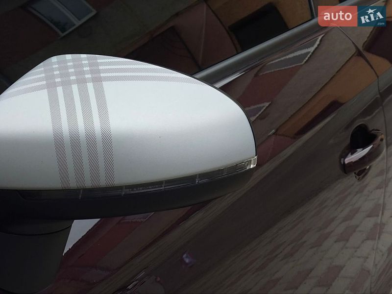 Хэтчбек Audi A1 2011 в Мукачево