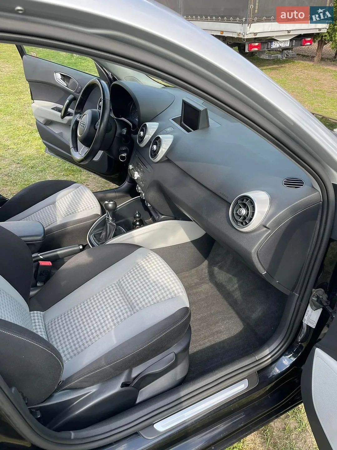 2012 Audi A1 - мініатюра 6