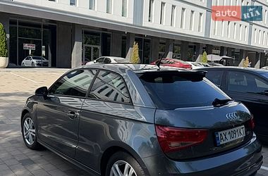 Хэтчбек Audi A1 2011 в Днепре