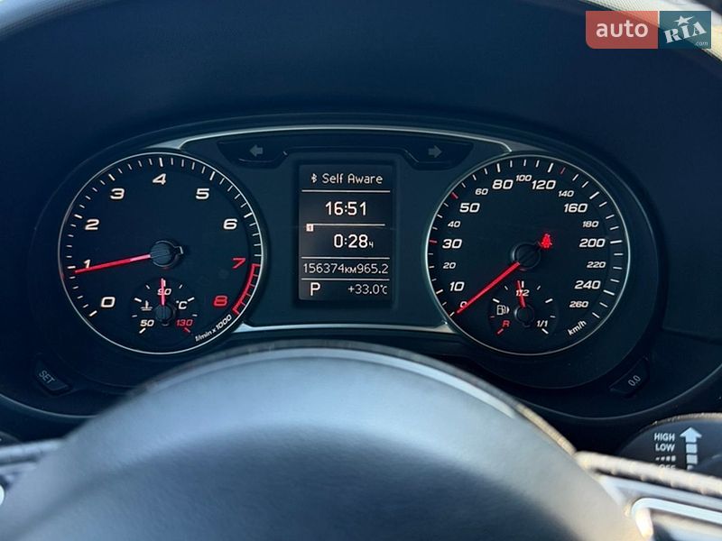Хэтчбек Audi A1 2011 в Днепре