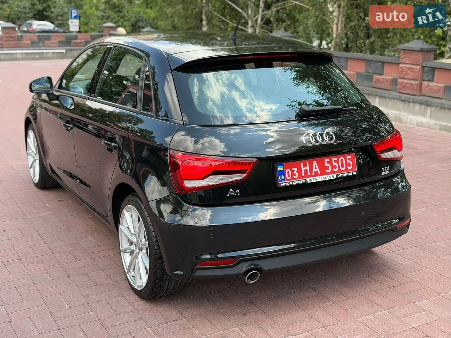 2015 Audi A1 - мініатюра 9