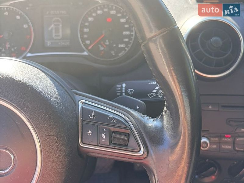 Хетчбек Audi A1 2010 в Запоріжжі