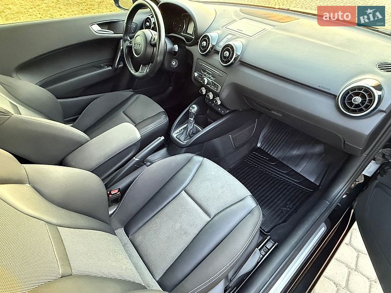 Хэтчбек Audi A1 2015 в Львове