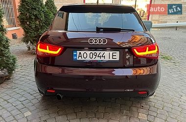 Хэтчбек Audi A1 2011 в Мукачево