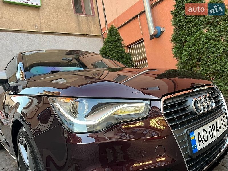 Хэтчбек Audi A1 2011 в Мукачево