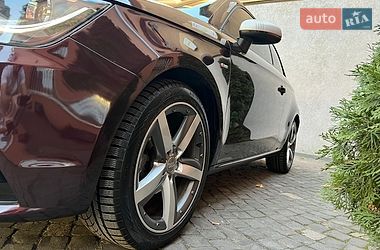 Хэтчбек Audi A1 2011 в Мукачево