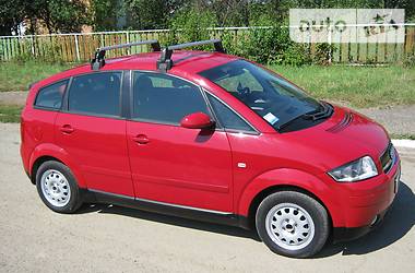 Хэтчбек Audi A2 2003 в 