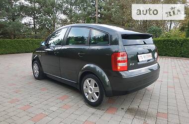Хэтчбек Audi A2 2001 в 