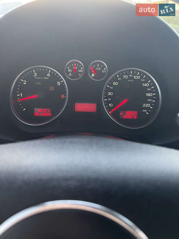 Хэтчбек Audi A2 2000 в Мукачево