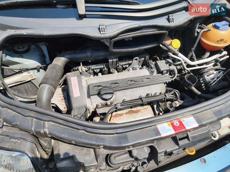 Хетчбек Audi A2 2001 в Києві