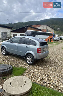 Хэтчбек Audi A2 2002 в 